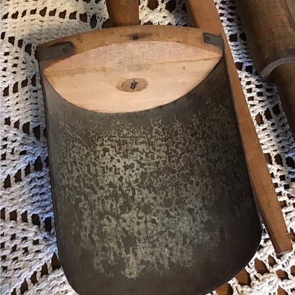 Primitive Kitchen Utensils - Picture 3 of 7